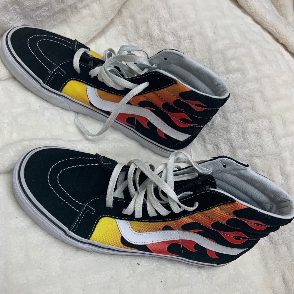 Sneakers - Picture 2 of 2